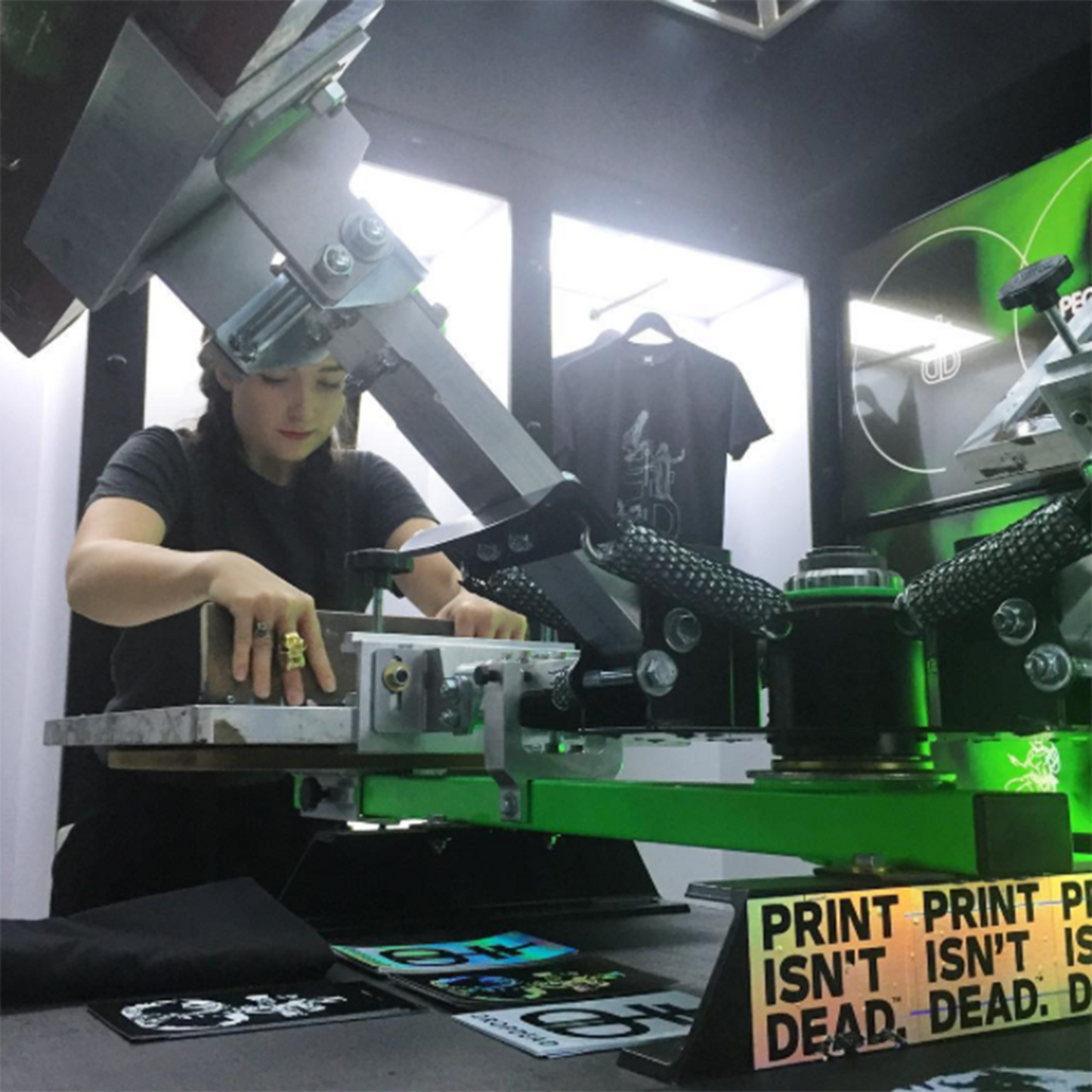 Print Pass – “Print Isn’t Dead” Tote Experience